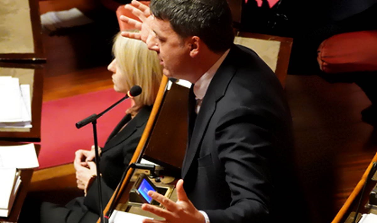 Rivolta dei virologi contro Matteo Renzi: folle riaprire scuole e fabbriche Rivolta dei virologi contro Matteo Renzi: folle riaprire scuole e fabbriche