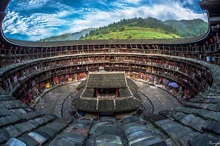 YUCHANG: IL TULOU DI 700 ANNI NEL FUJIAN