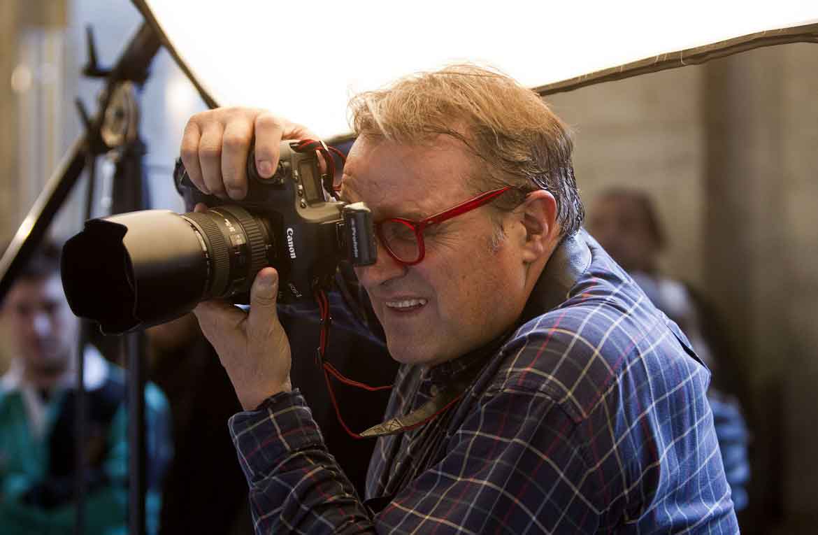 In tutte le librerie italiane il libro di Oliviero Toscani
