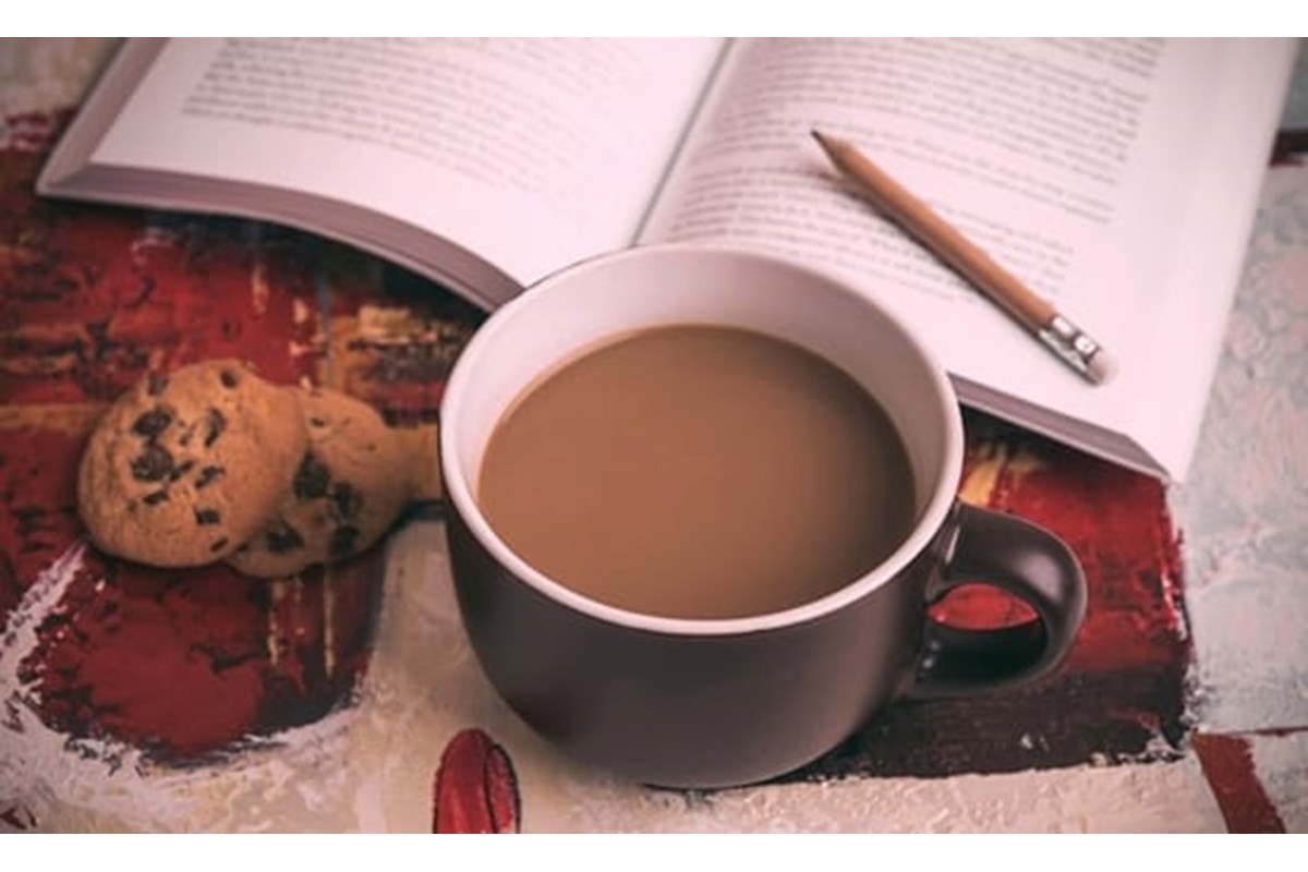 Il cioccolato e la lettura dei libri