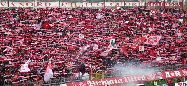 Occhi puntati sul derby umbro: Perugia e Ternana si sfidano in una partita accesissima
