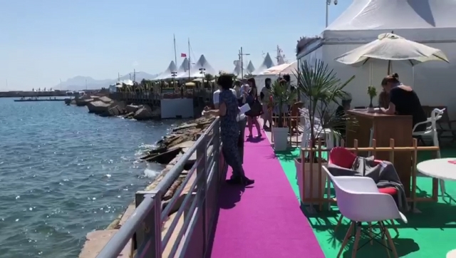Piers Handling al TIFF & OMDC Cannes Cocktail Event