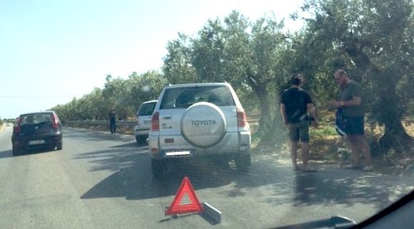 Incidente su SP per Triscina. Ragazza trasportata in ospedale