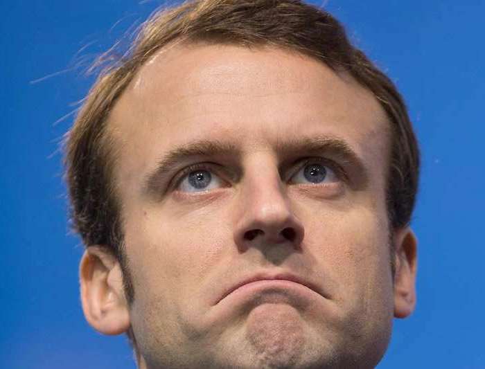 Il movimento En Marche vittima di un attacco informatico. Rubati nove gigabyte di dati. Risultato delle presidenziali francesi a rischio?