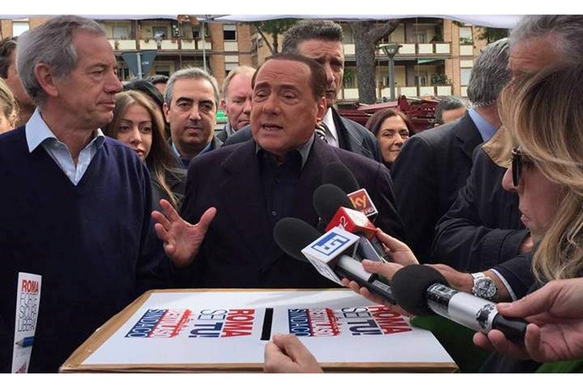 Bertolaso vince le gazebarie a Roma